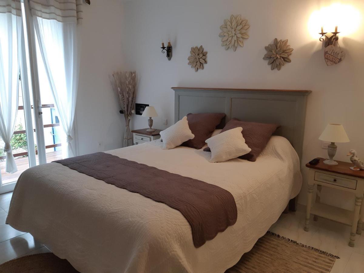 Chambres D'Hotes- Piscine, Spa, Tennis Belcodene Buitenkant foto